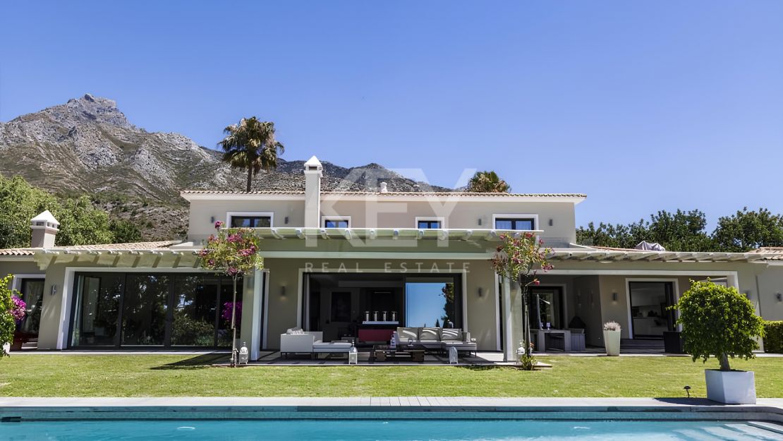 Impresionante villa en urbanización cerrada en Golden Mile, Marbella