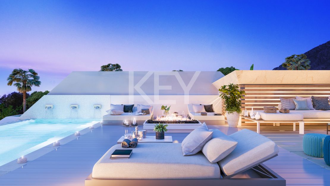 Moderna villa pareada con piscina en la azotea y vistas al mar en Nueva Andalucía