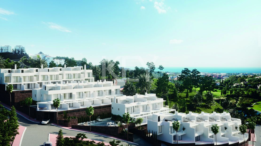 New project of the town houses wit a sea view situated  in Andalusian village in Benalmádena Pueblo