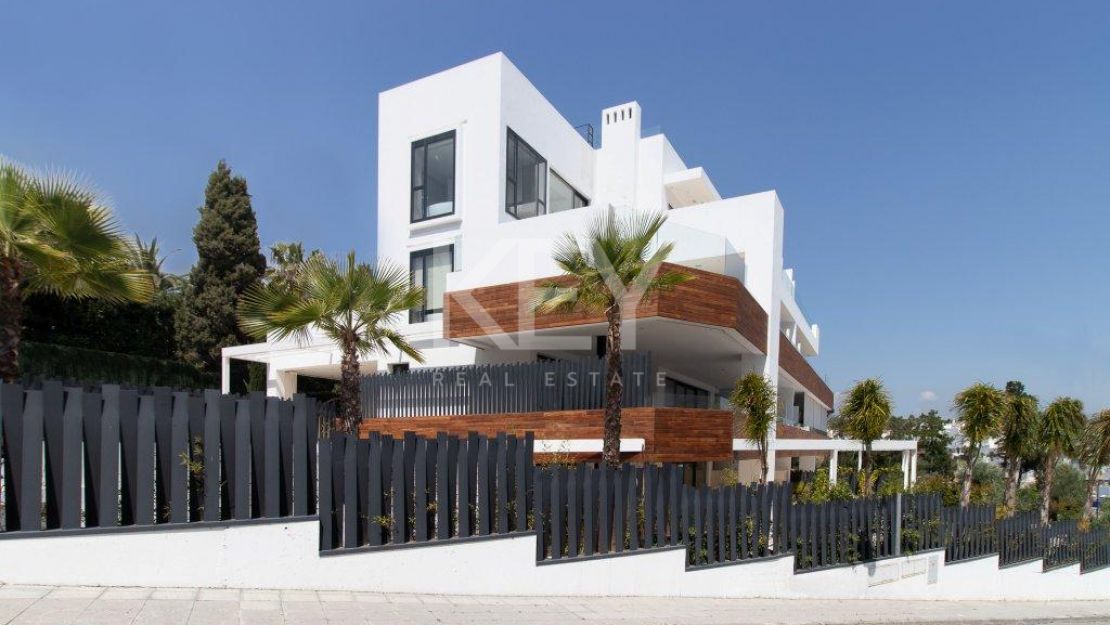 Exclusive apartments for sale in Golden Mile, Marbella