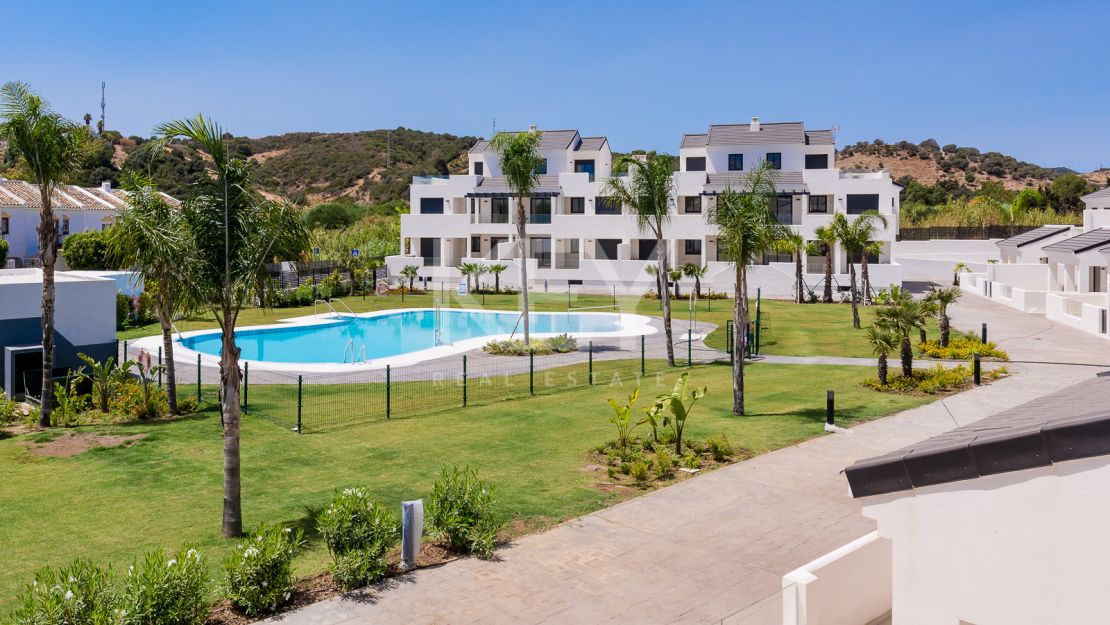 Modern apartments close to the beach, Arroyo Vaquero, Estepona