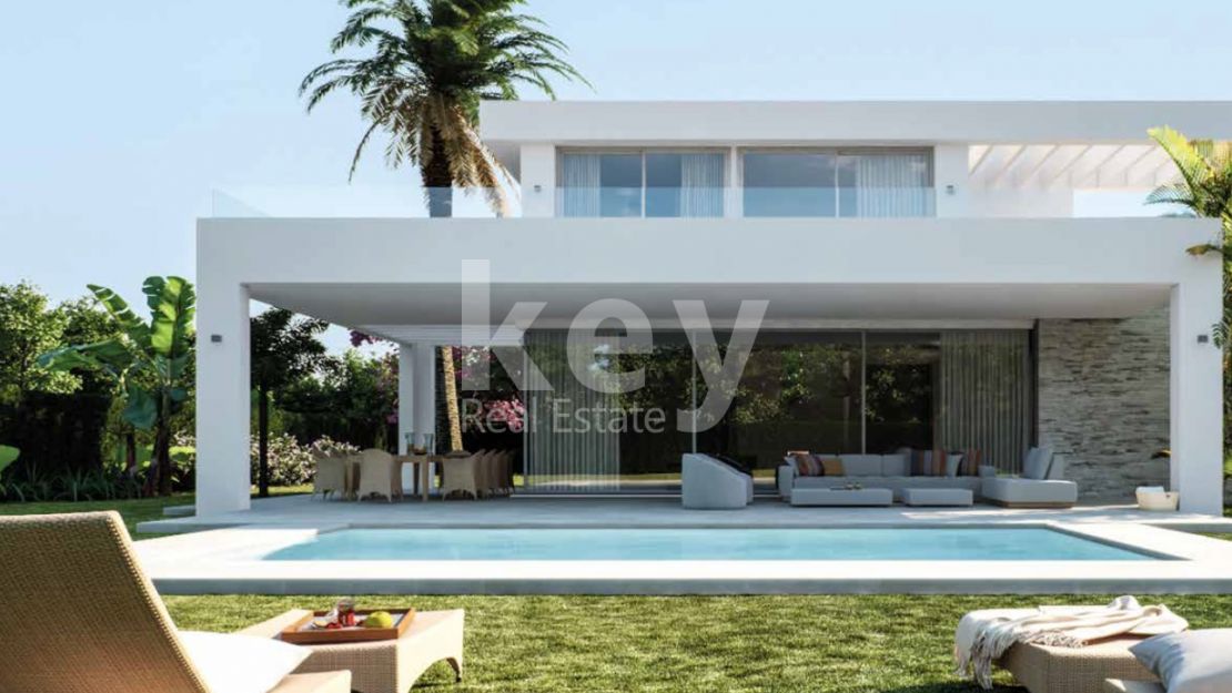 Villas under construction in Rio Real, Marbella