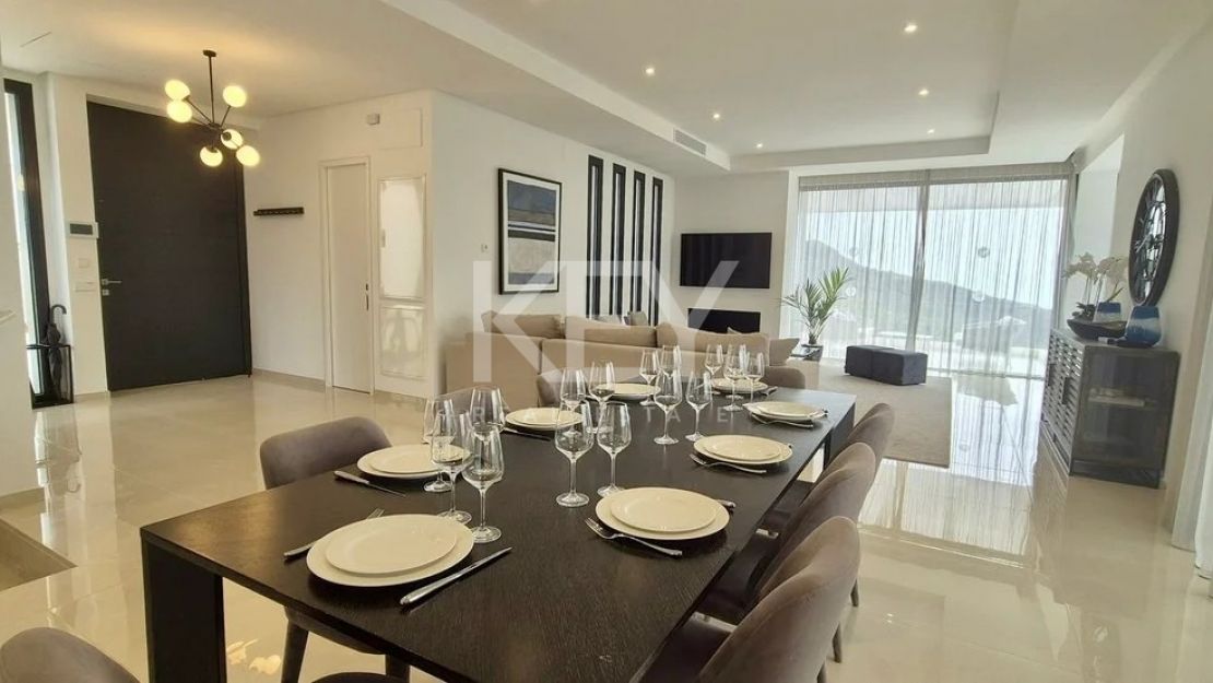 Панорамные виды на море: современная вилла с полной приватностью в Монте Майор, Бенахавис