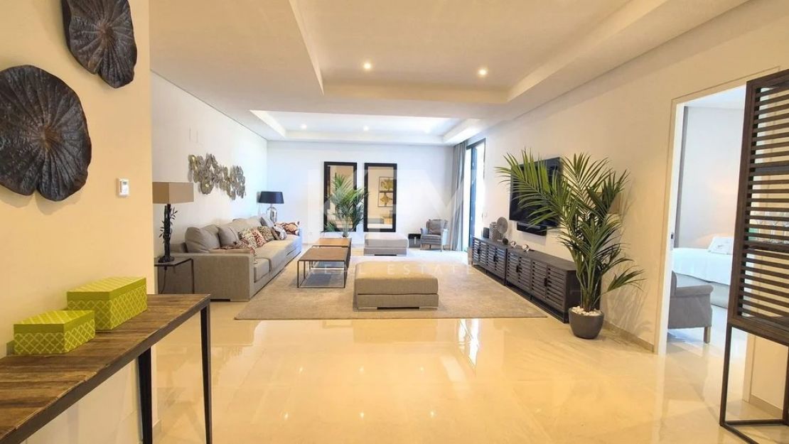 Панорамные виды на море: современная вилла с полной приватностью в Монте Майор, Бенахавис