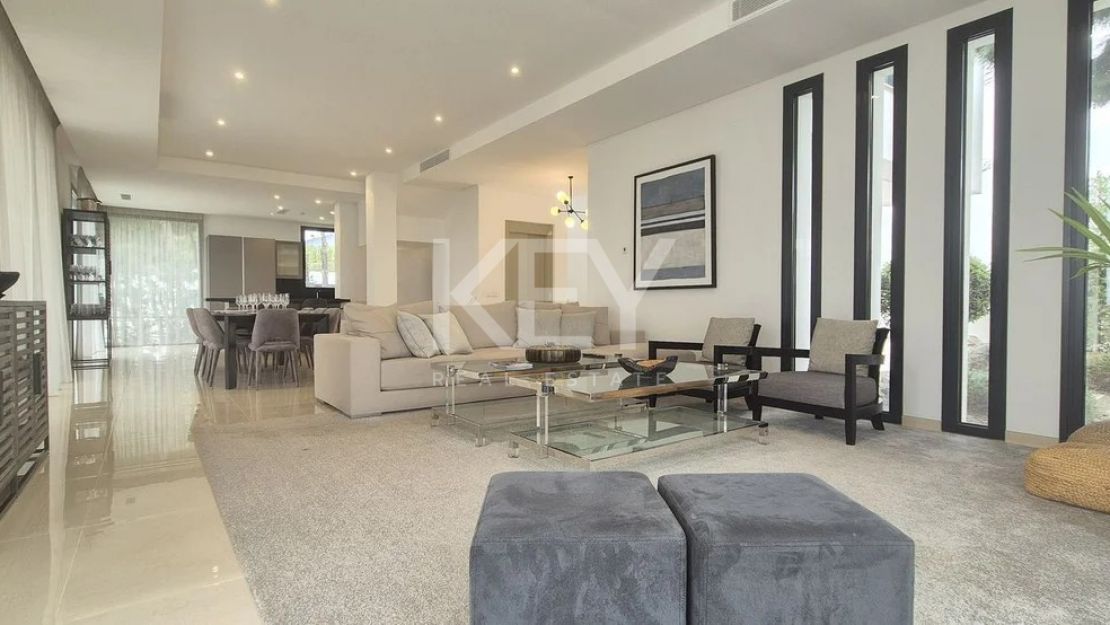 Панорамные виды на море: современная вилла с полной приватностью в Монте Майор, Бенахавис