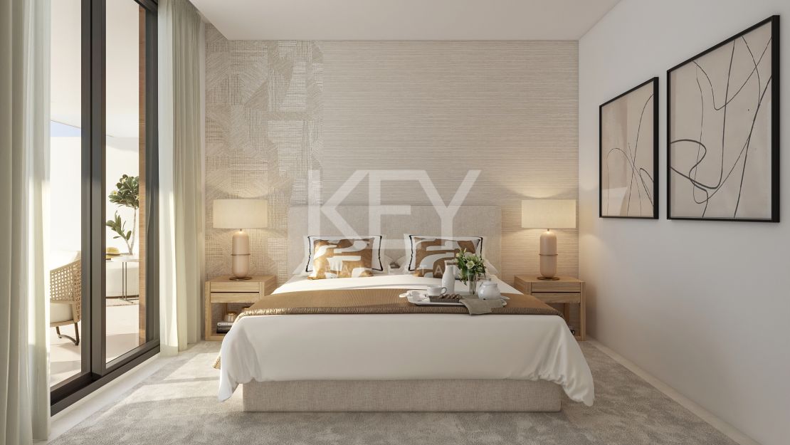 Роскошный двухуровневый пентхаус с видом на море и горы в закрытом жилом комплексе рядом с Золотой Милей Марбельи