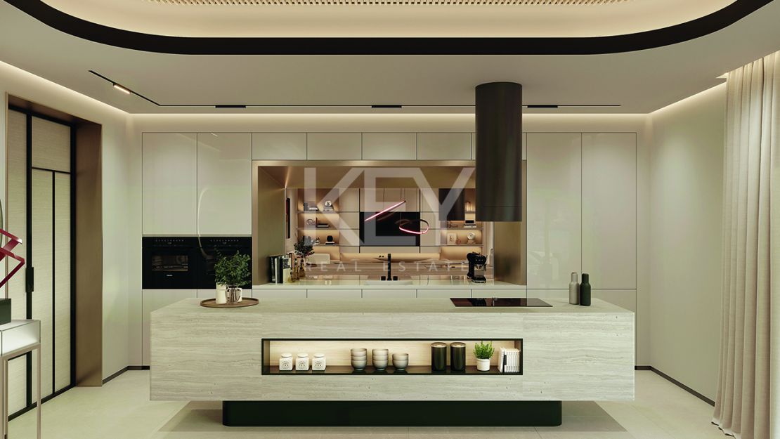 Lujosa villa pareada situada en primera línea de playa en Las Chapas, Marbella