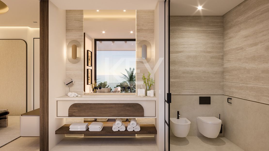 Lujosa villa pareada situada en primera línea de playa en Las Chapas, Marbella