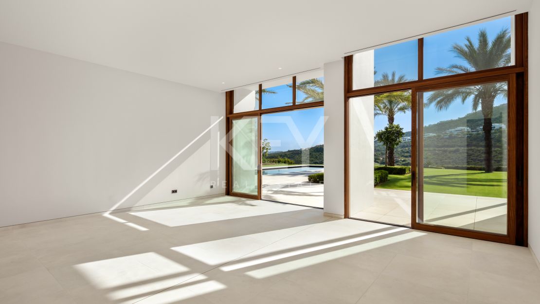 Modern and stylish new development villa for sale in Casares