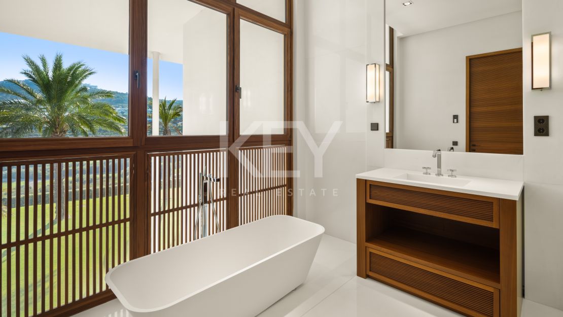 Modern and stylish new development villa for sale in Casares