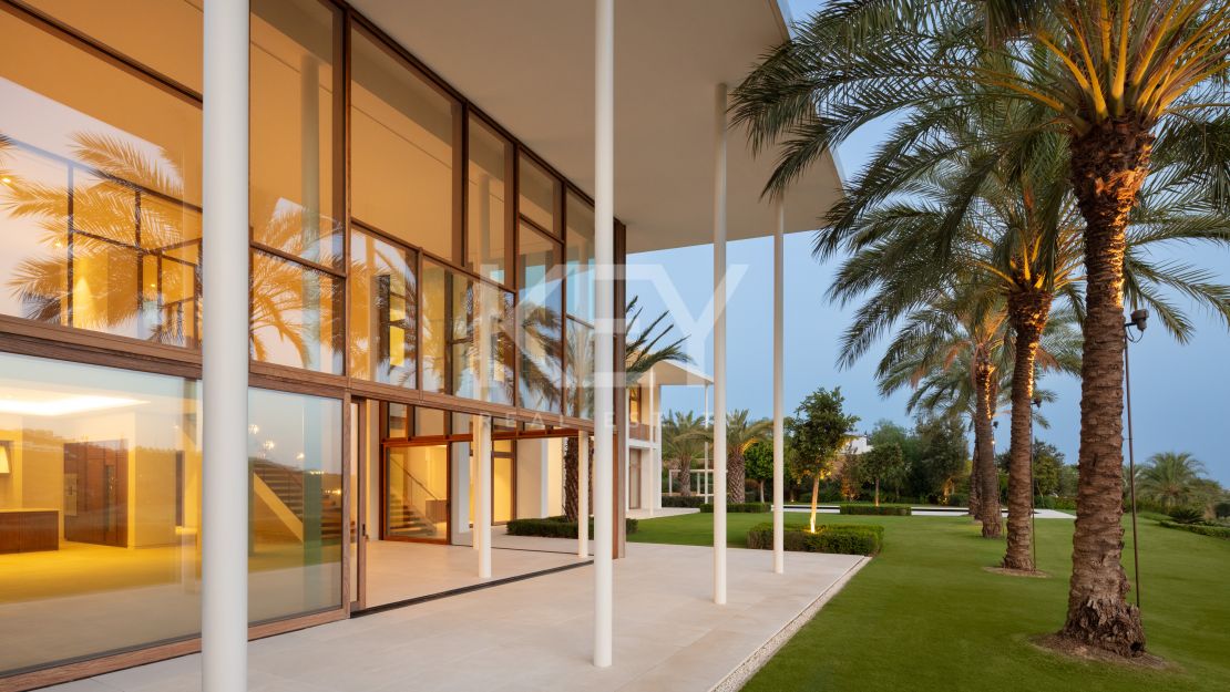 Modern and stylish new development villa for sale in Casares