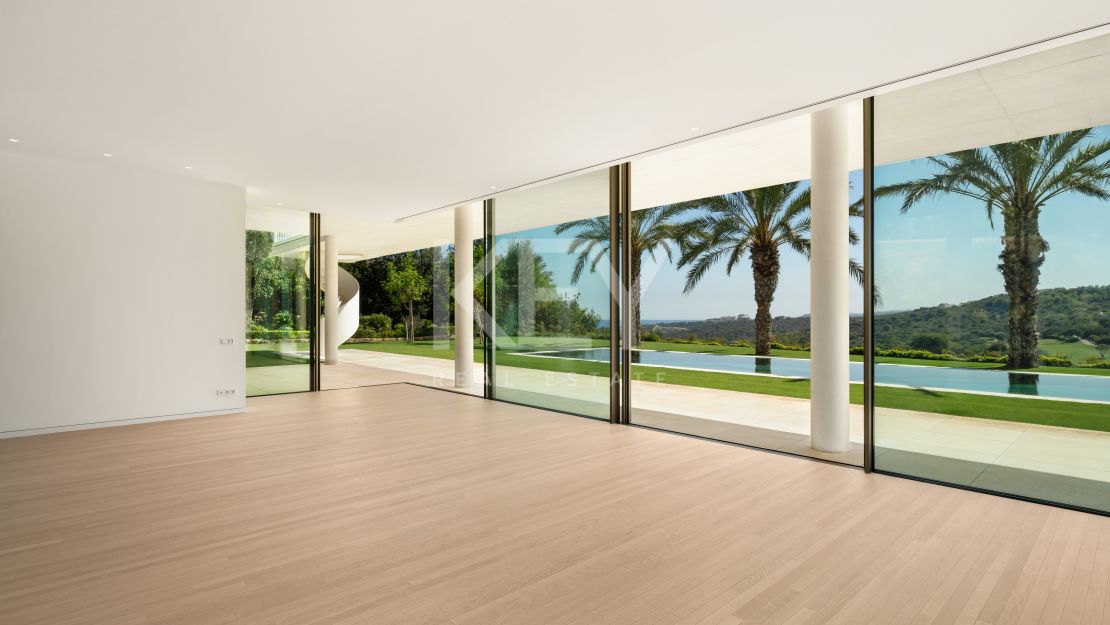 Modern and stylish new development villa for sale in Casares