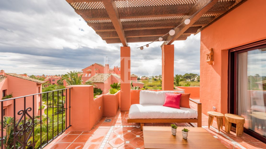 Penthouse The Views: пляжный пентхаус на второй линии пляжа в восточной части Марбельи