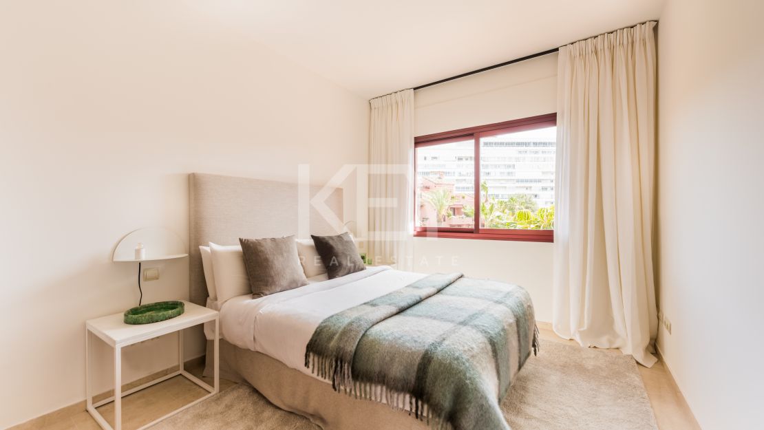 Penthouse The Views: пляжный пентхаус на второй линии пляжа в восточной части Марбельи