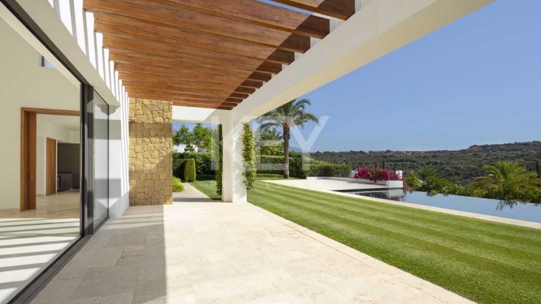 Impressive villa in exclusive area in Finca Cortesin, Casares