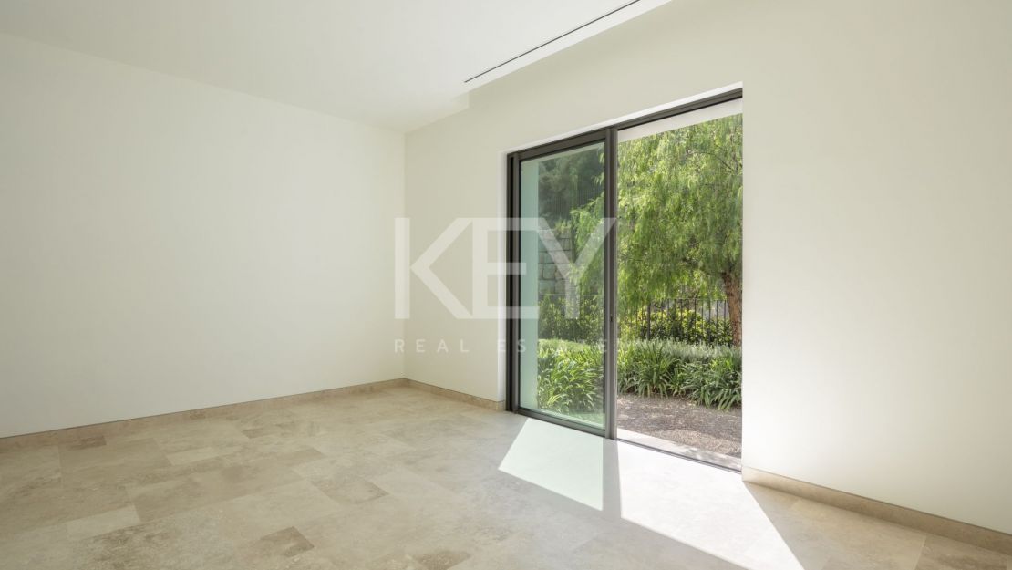 Impressive villa in exclusive area in Finca Cortesin, Casares