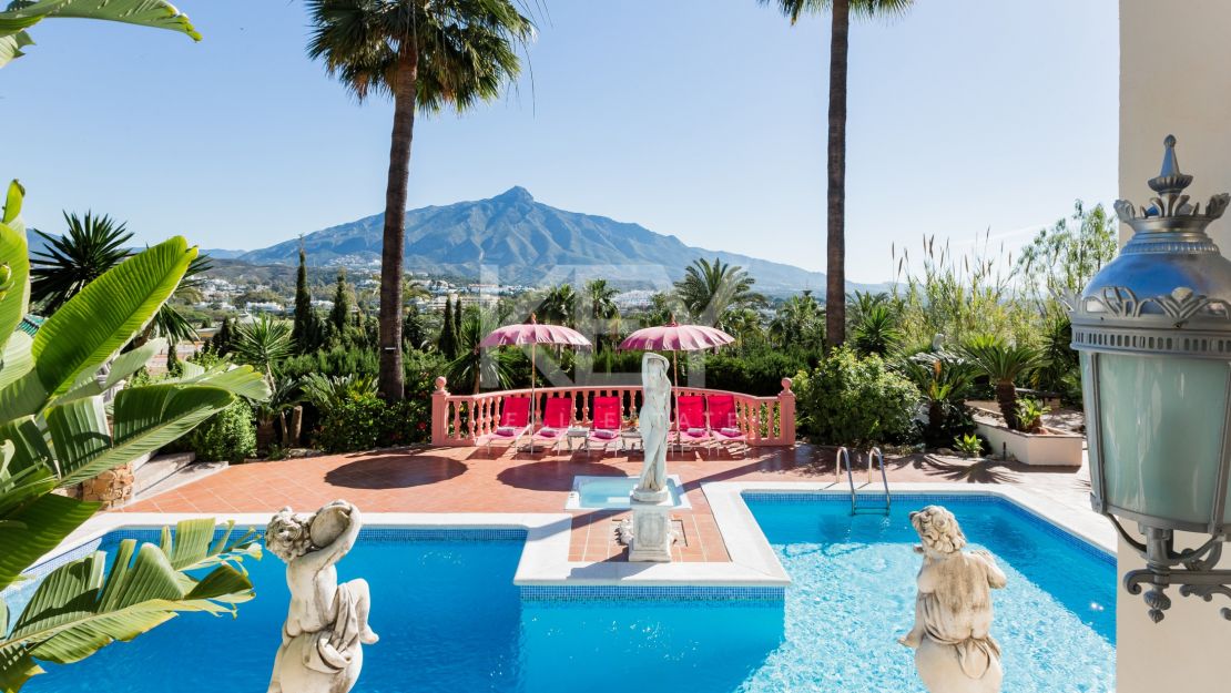 Villa Artemisa: A Roman-inspired Haven of Luxury in Marbella's Nueva Andalucía - Perfect for Holiday Rentals