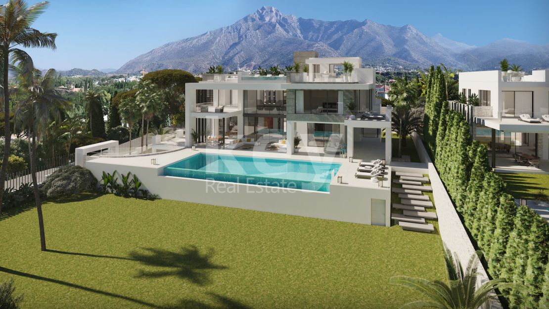 Luxury villa in the Golden Mile, Marbella for sale