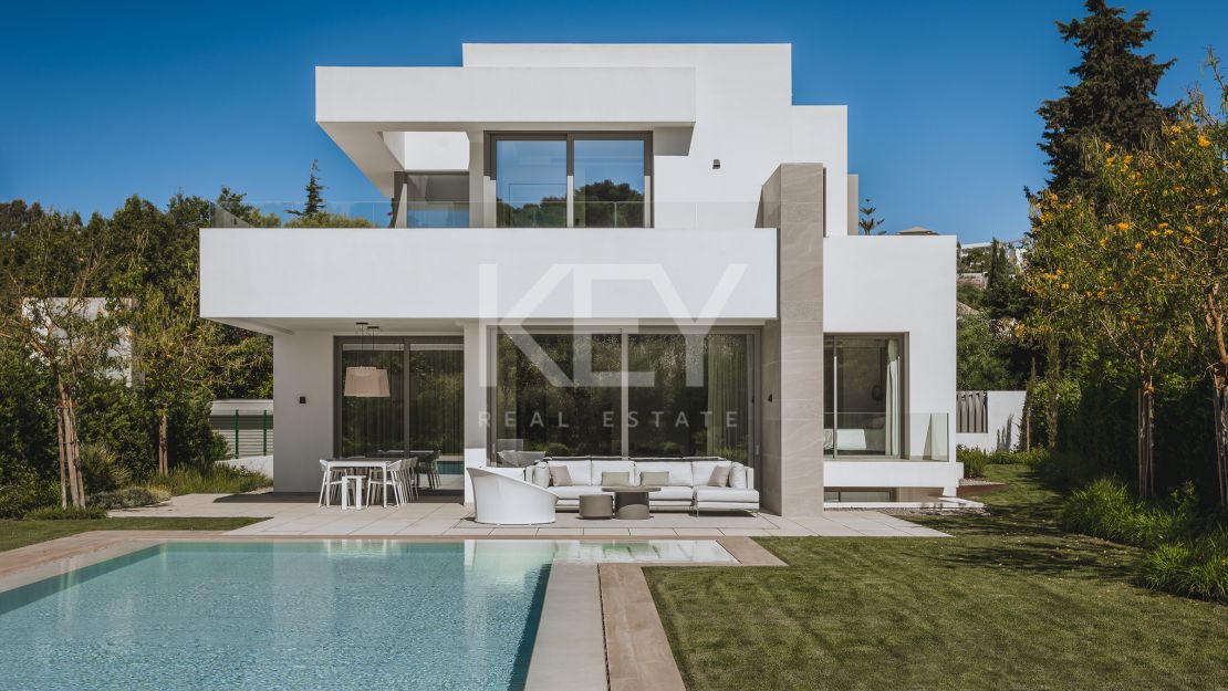 Preciosa villa contemporanea en el Paraiso