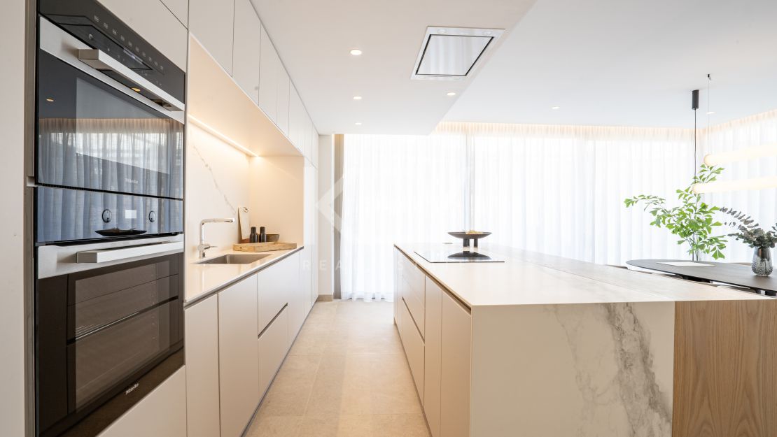 Sustainable and luxury apartment for sale in Benahavis