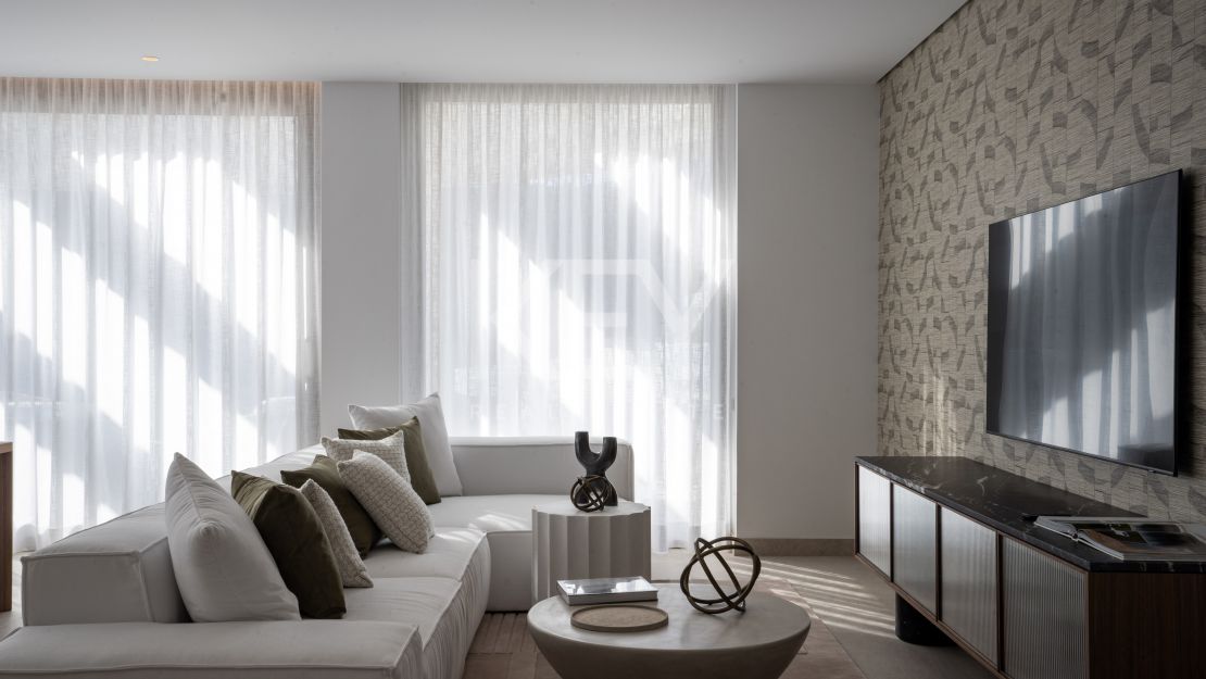 Ультрасовременный пентхаус на продажу в Бенахависе.