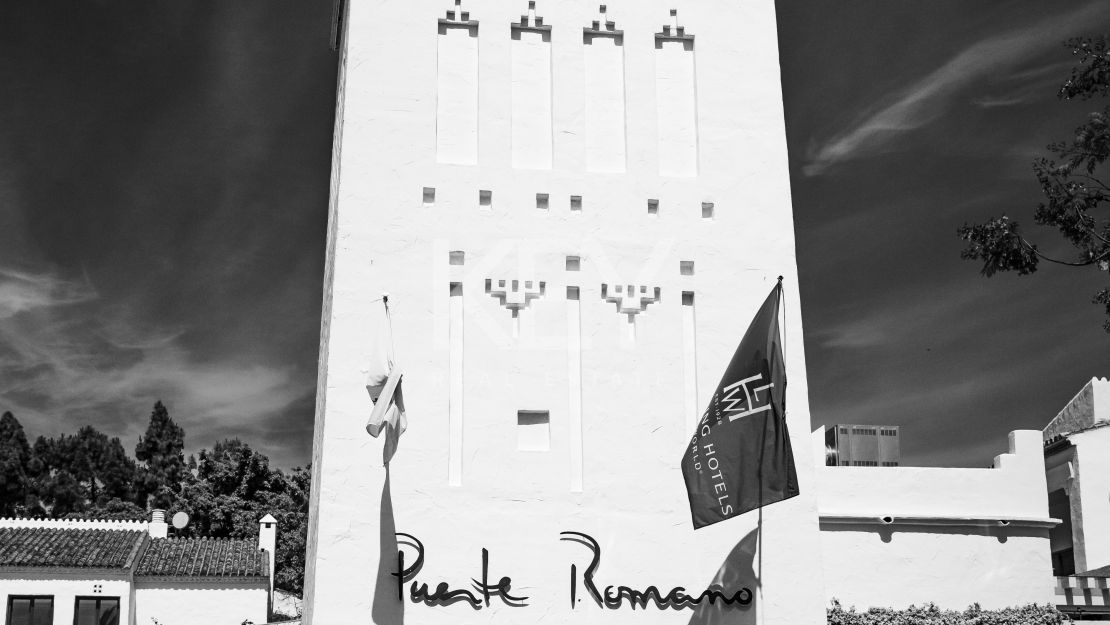 Ультрасовременный пентхаус на продажу в Бенахависе.