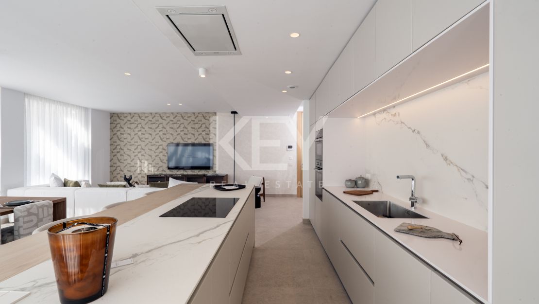 Ультрасовременный пентхаус на продажу в Бенахависе.