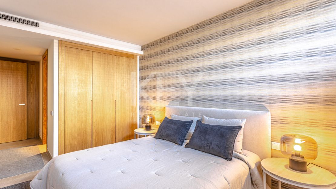 New luxury modern villa in La Alqueria, Benahavis