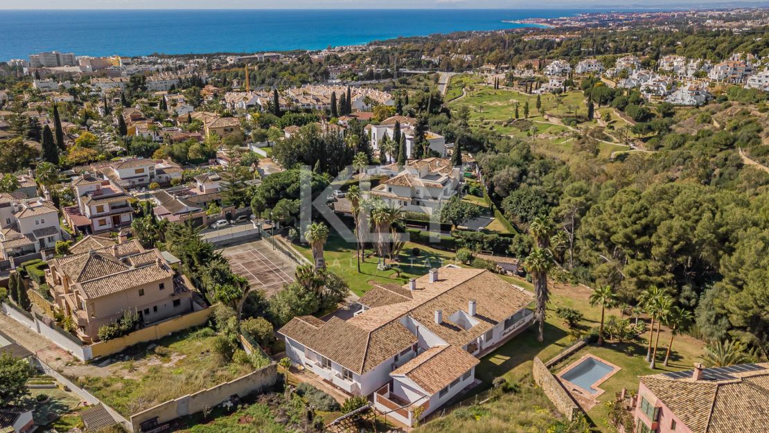 Great investment opportunity! Fabulous Villa in El Mirador, Marbella for Sale