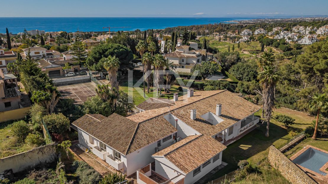 Great investment opportunity! Fabulous Villa in El Mirador, Marbella for Sale