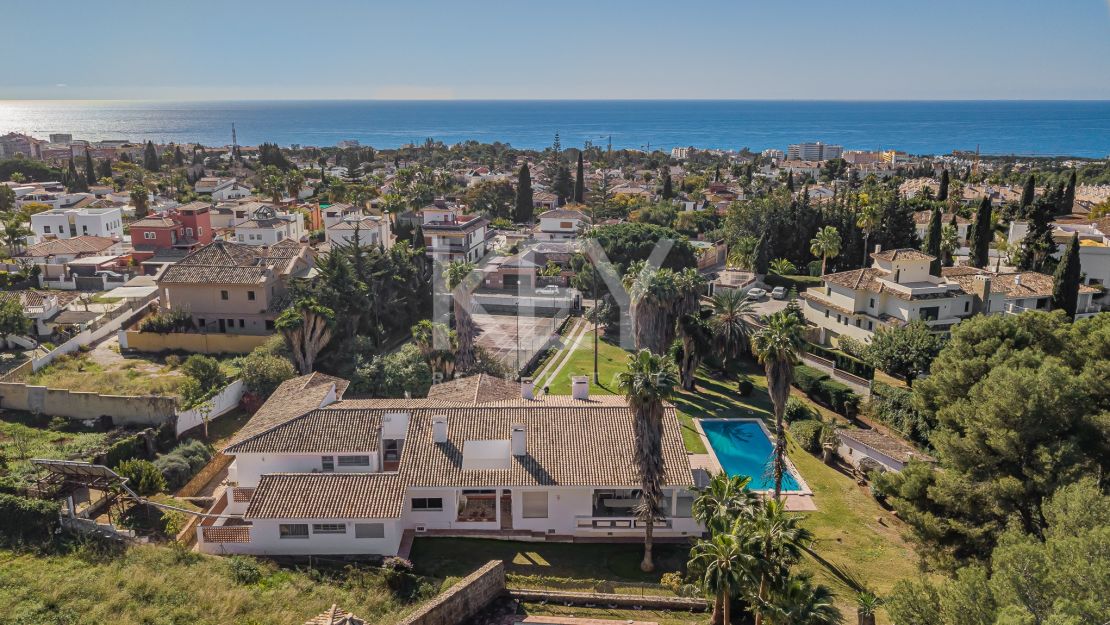 Great investment opportunity! Fabulous Villa in El Mirador, Marbella for Sale