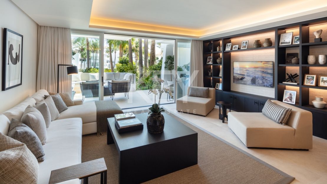 Elegant apartment in the Japanese Gardens of Puente Romano, Marbella Golden Mile