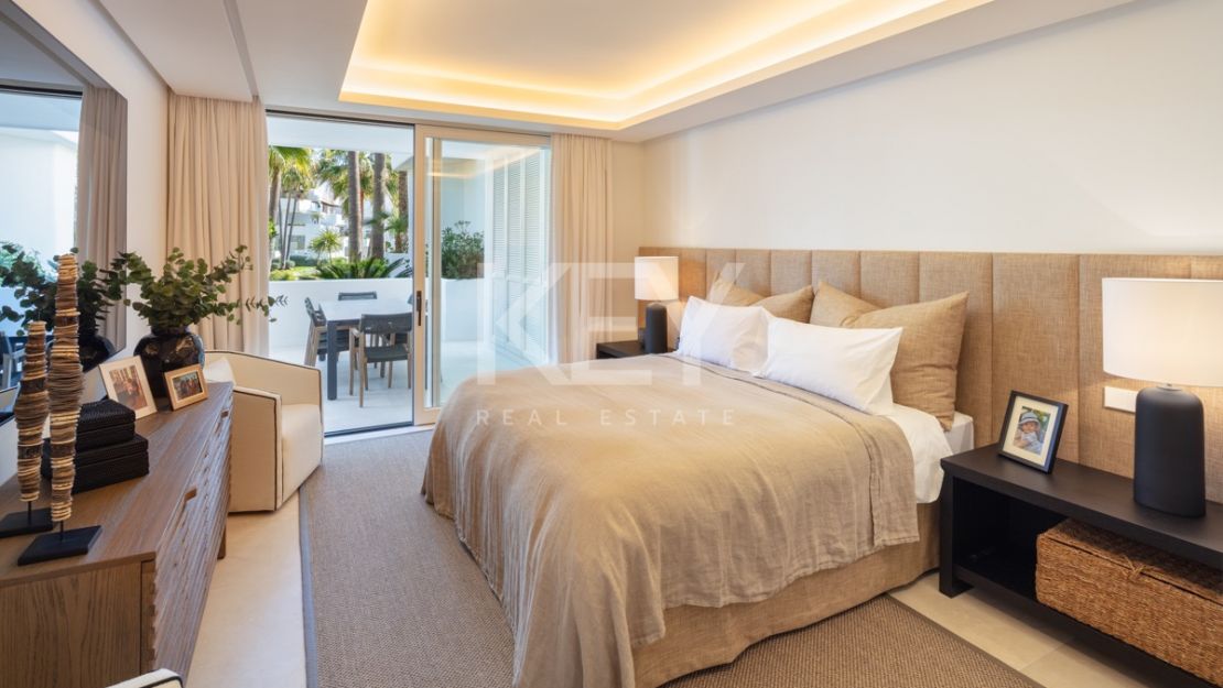 Elegant apartment in the Japanese Gardens of Puente Romano, Marbella Golden Mile