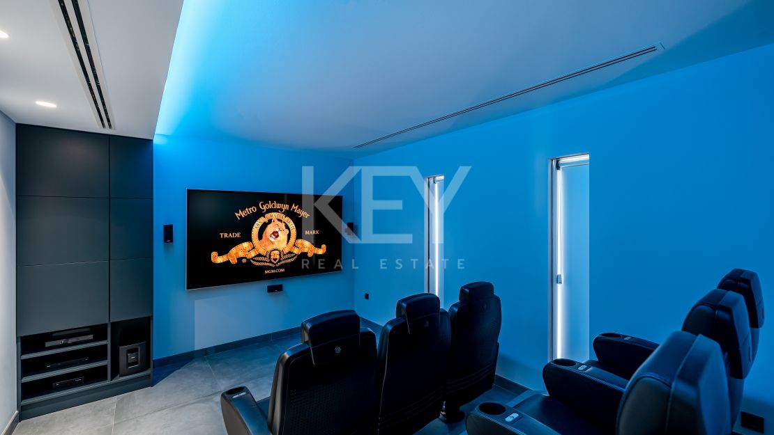 Ultramodern front line beach Villa for sale in Mijas Costa