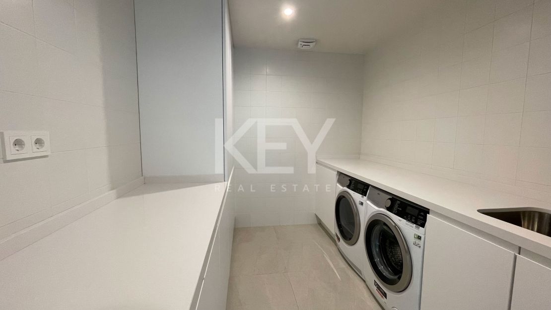 Villa de lujo contemporánea en La Carolina, Marbella Golden Mile