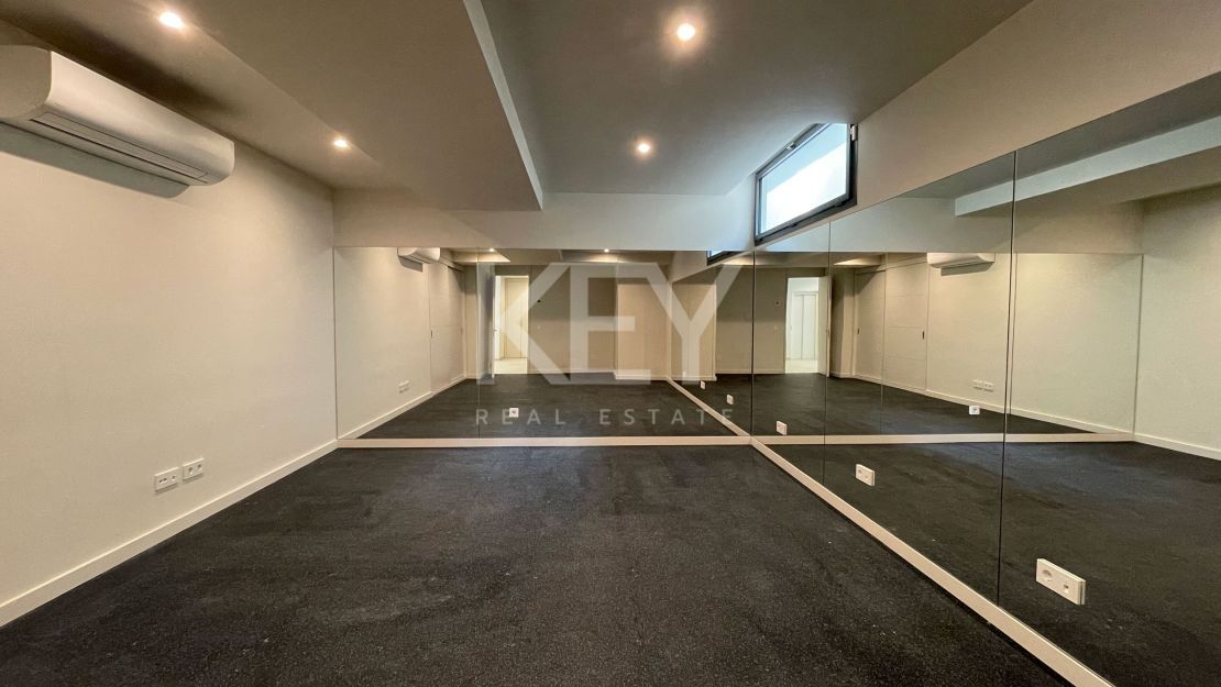 Villa de lujo contemporánea en La Carolina, Marbella Golden Mile