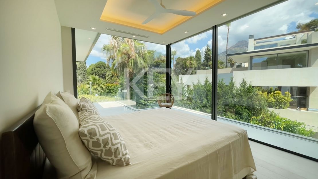 Villa de lujo contemporánea en La Carolina, Marbella Golden Mile
