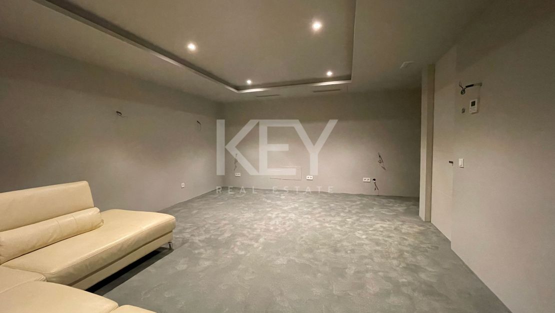 Villa de lujo contemporánea en La Carolina, Marbella Golden Mile