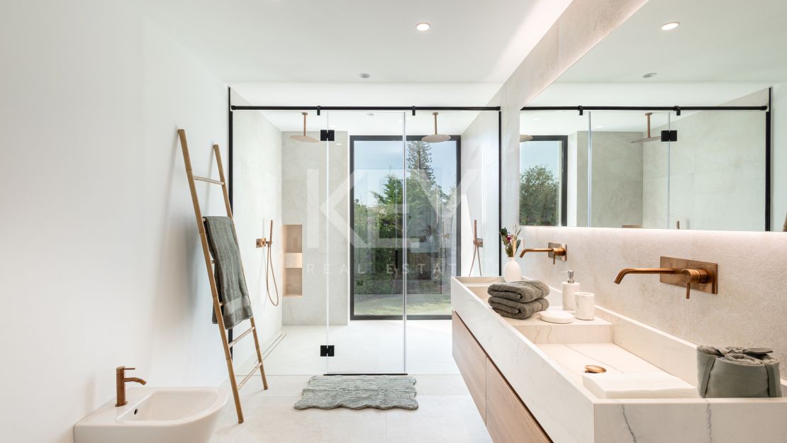 Villa De Obra Nueva En Venta En Nueva Andalucía, Marbella