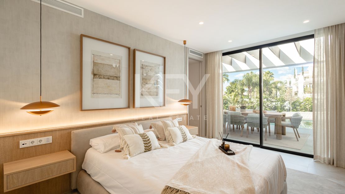 Villa De Obra Nueva En Venta En Nueva Andalucía, Marbella