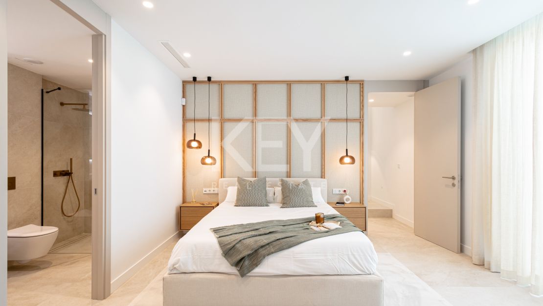 Villa De Obra Nueva En Venta En Nueva Andalucía, Marbella