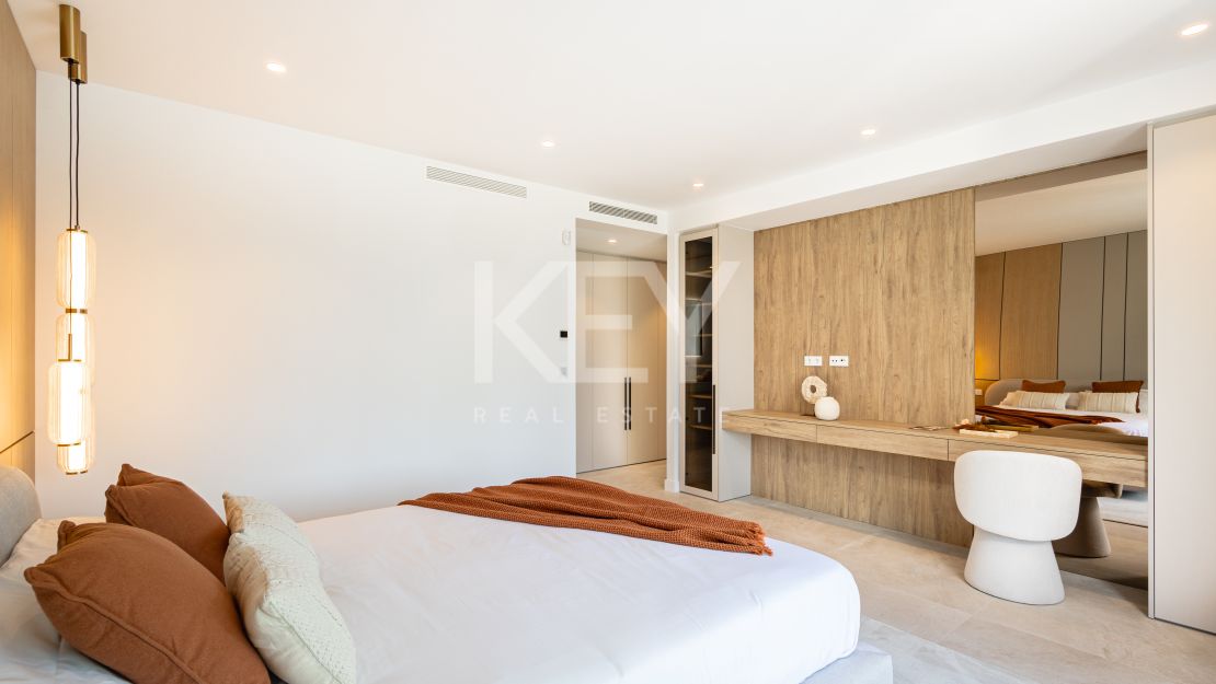 Villa De Obra Nueva En Venta En Nueva Andalucía, Marbella