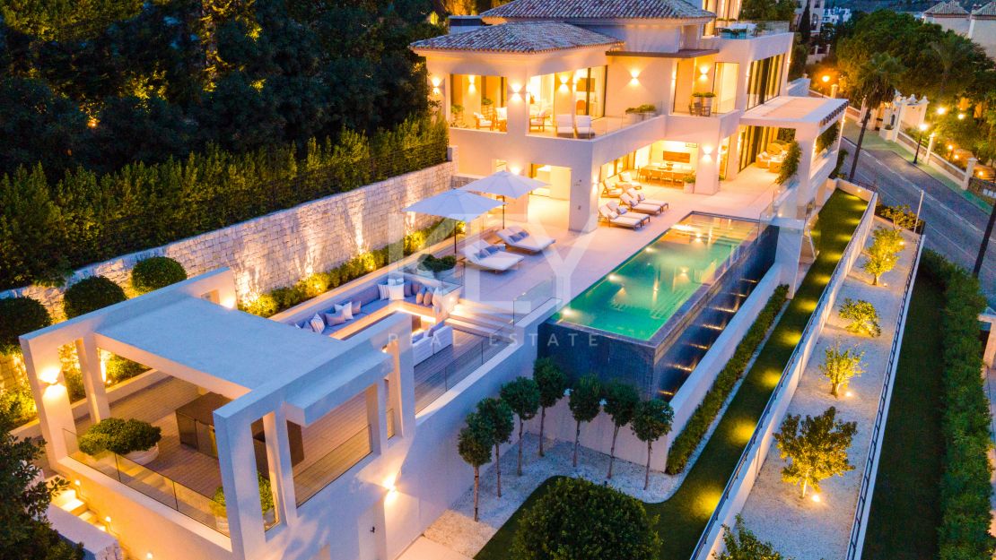  Impresionante villa de lujo disponible en La Quinta Golf, Benahavis