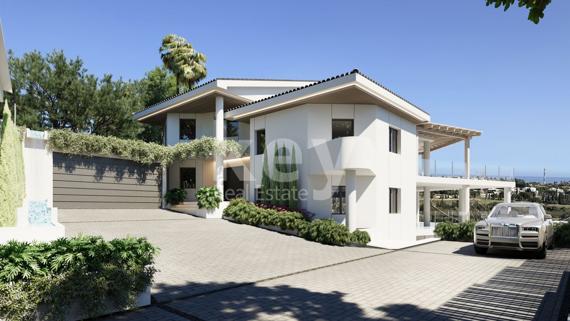  Villa in a beautiful location, on the first line of the golf course in Los Flamingos Golf, Benahavis