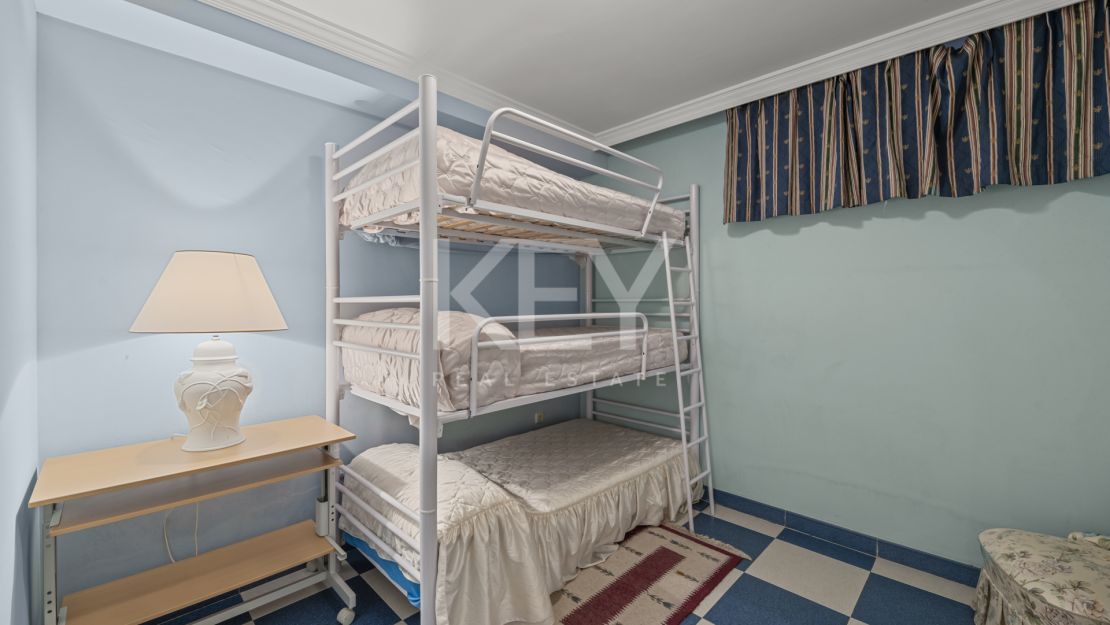 Впечатляющая вилла в Новой Андалусии, рядом с гольф-клубом Алоха