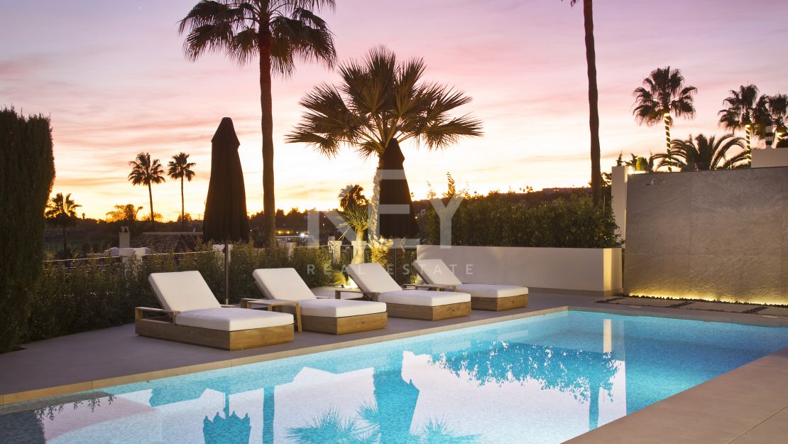 Stunning contemporary villa with sea and golf views, Nueva Andalucia