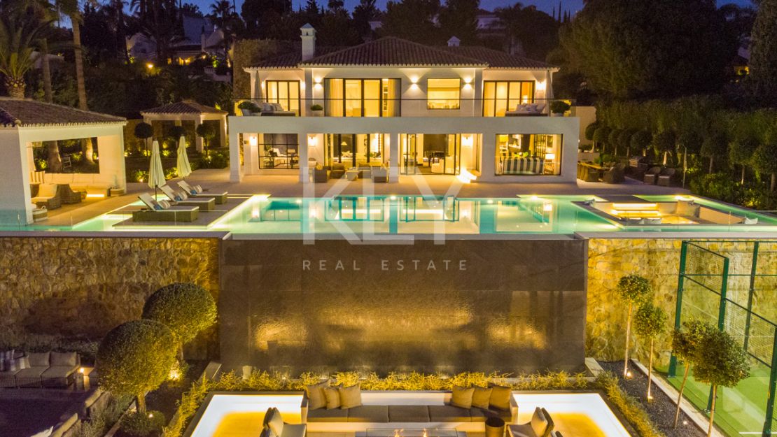 Villa Amanda: Amazing sea views luxury villa in Nueva Andalucia, Marbella