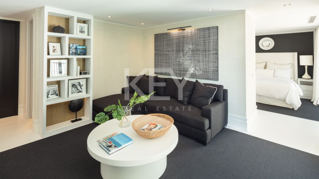 Villa Amanda: Amazing sea views luxury villa in Nueva Andalucia, Marbella