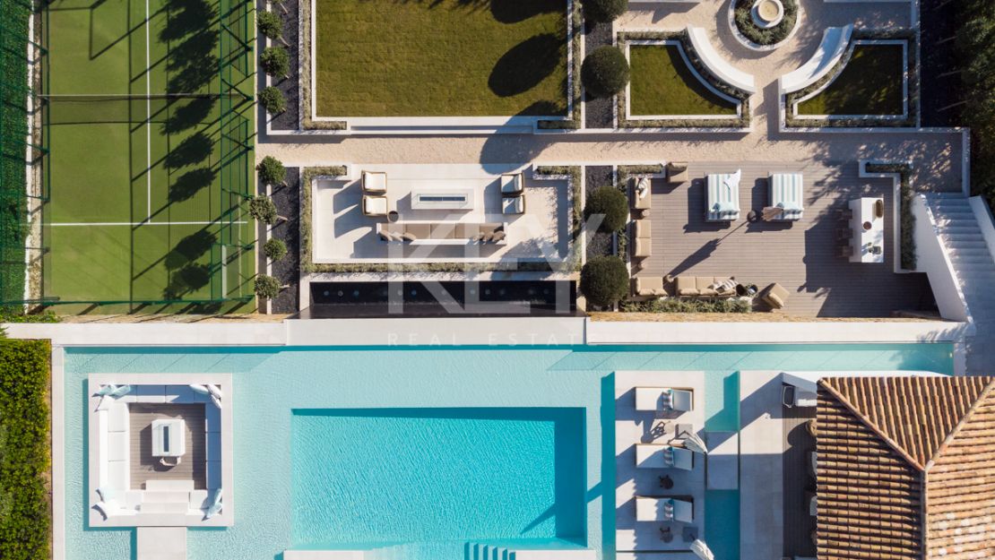 Villa Amanda: Amazing sea views luxury villa in Nueva Andalucia, Marbella