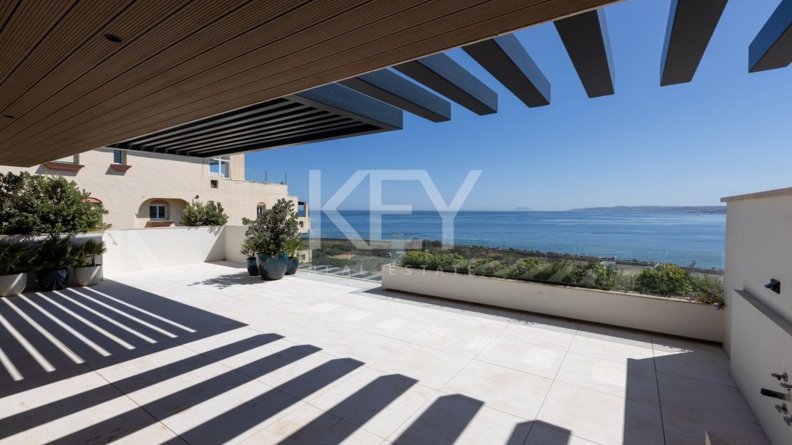 Beachfront luxury apartment key ready in Estepona